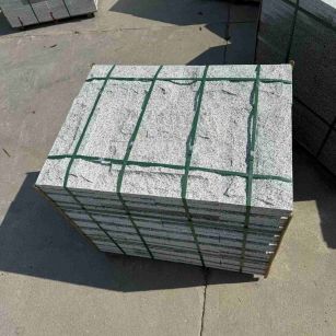 泸州 白麻花岗岩石材自然面蘑菇石成品