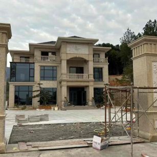 泸州 黄金麻花岗岩别墅雕花外墙干挂配上门口雕花罗马柱