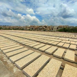 泸州 黄金麻荔枝面花岗岩石材地铺石防护中