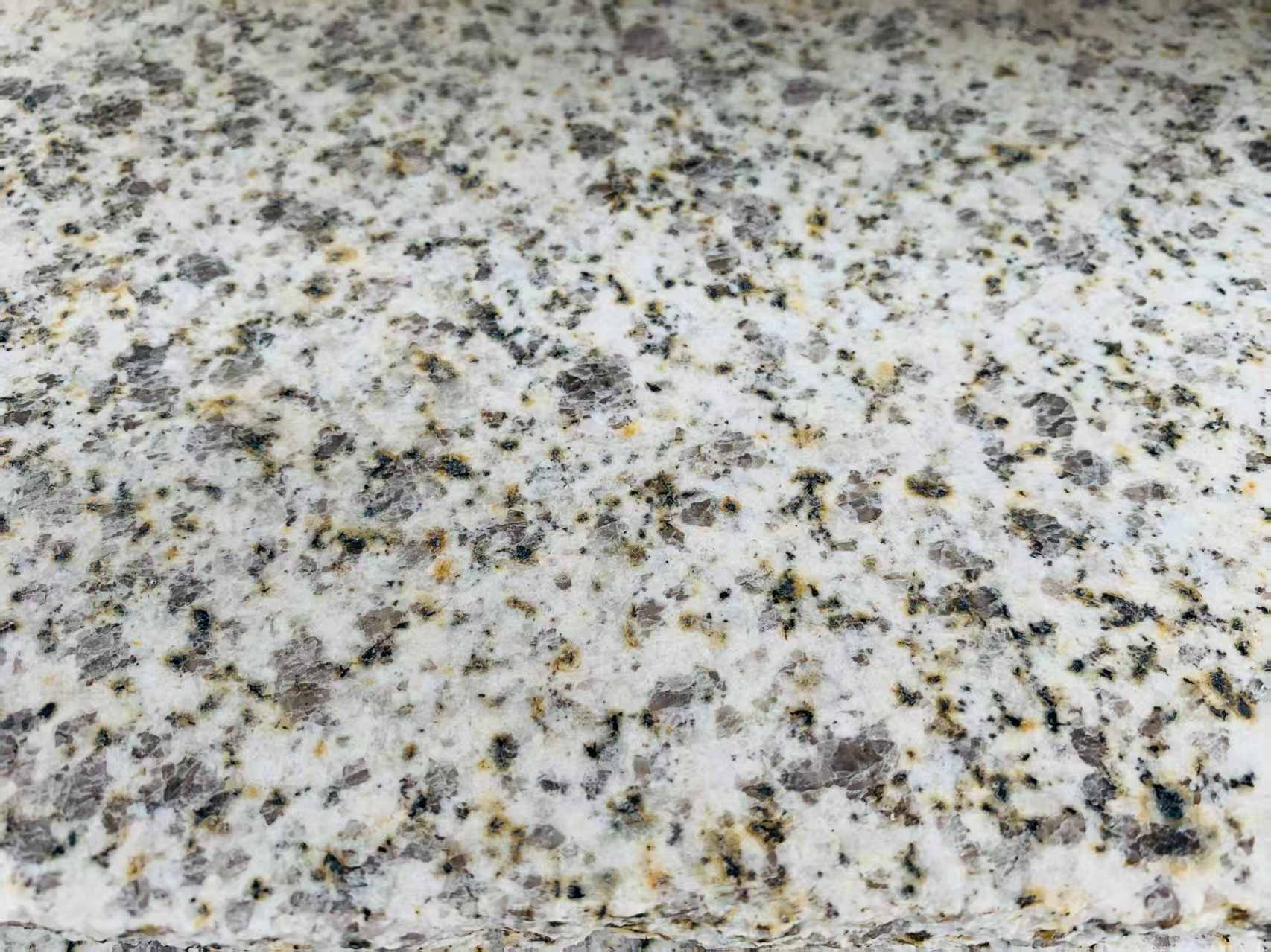 泸州 黄金麻花岗岩石材浅黄光面