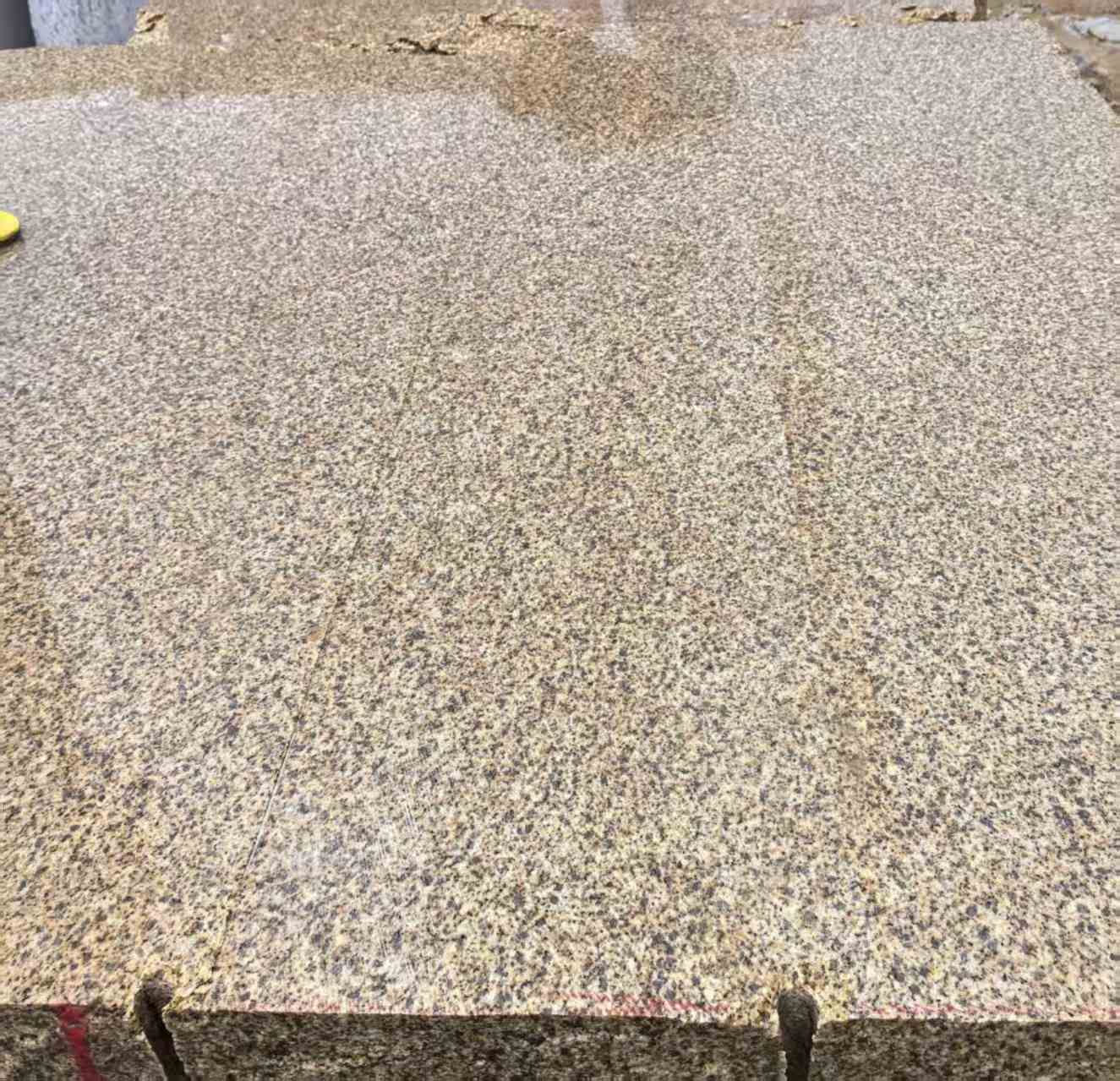 泸州 黄金麻花岗岩石材方料