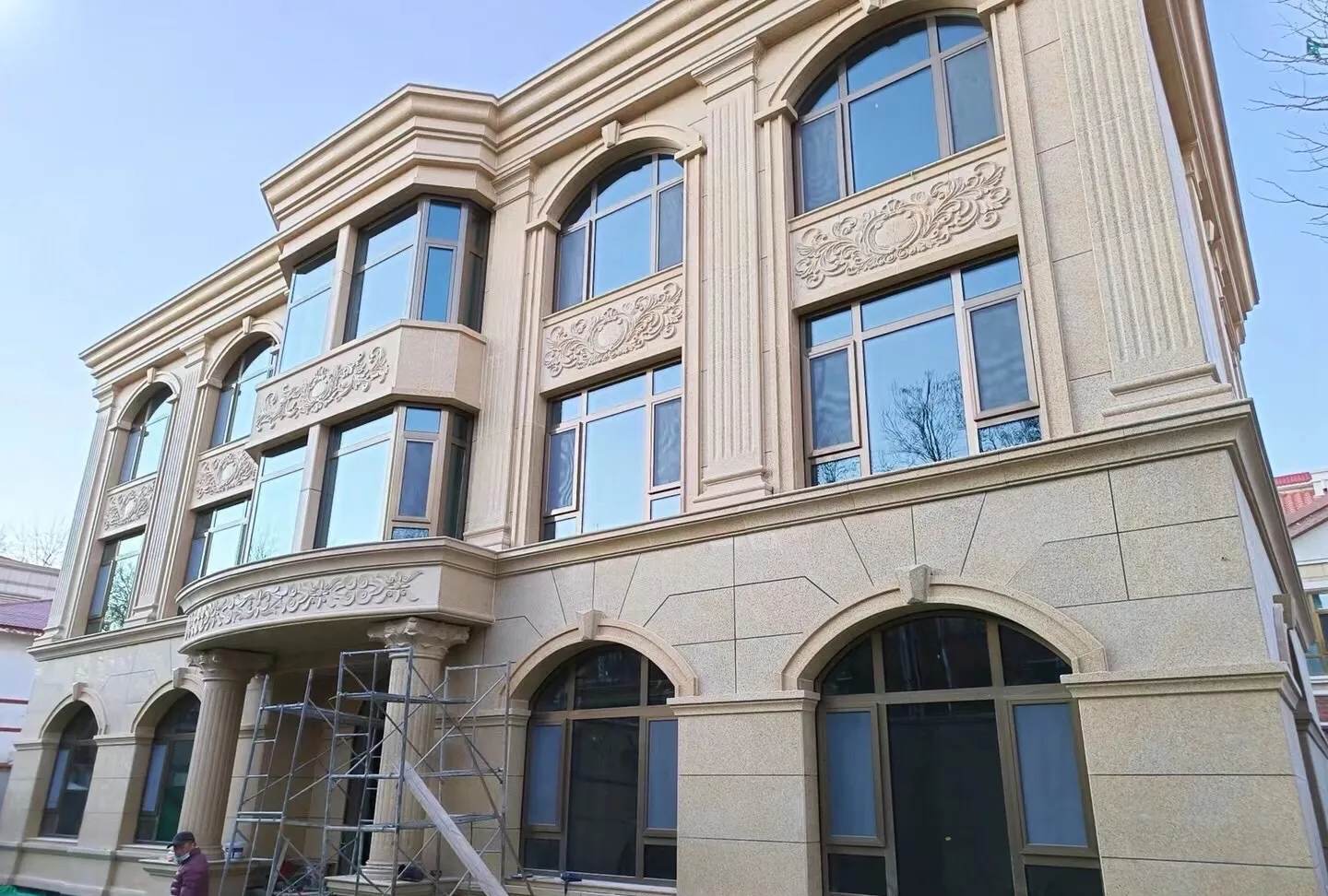 泸州 黄金麻花岗岩别墅外墙干挂