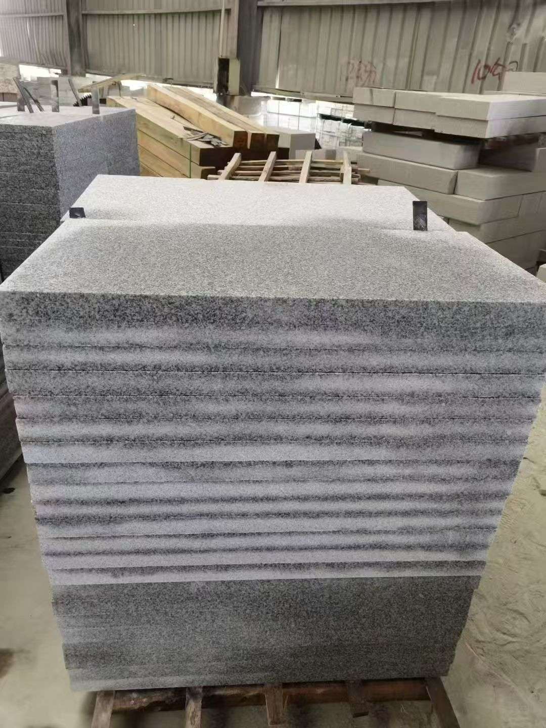 泸州 芝麻白5公分火烧地铺成品，900*400，规格可定制